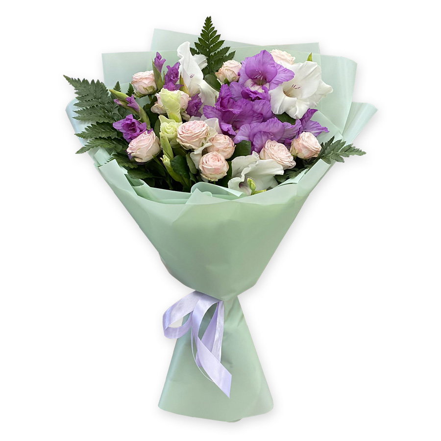 Bouquet of roses and gladioli.