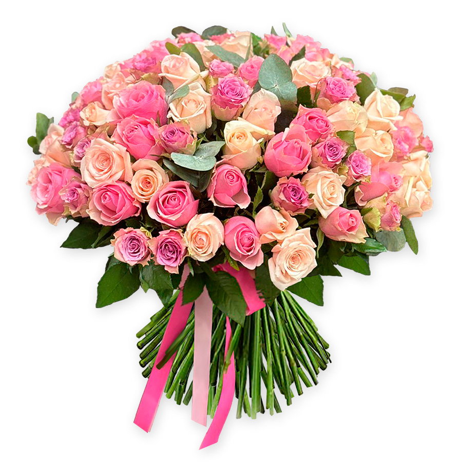 Ramo de rosas de color rosa y crema (50 cm.) con eucalipto Calor del corazón